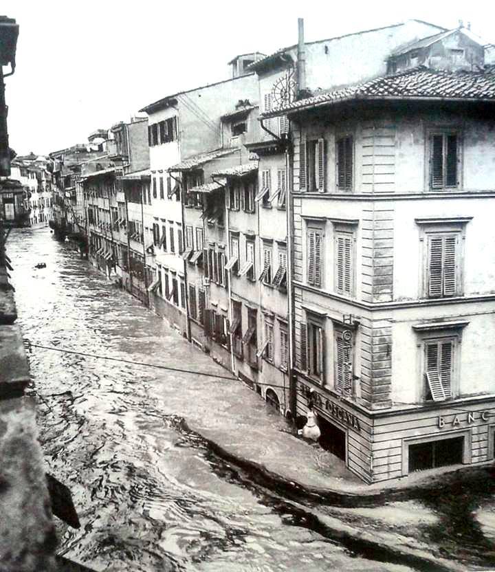 Florence submerged the flood of November 4, 1966