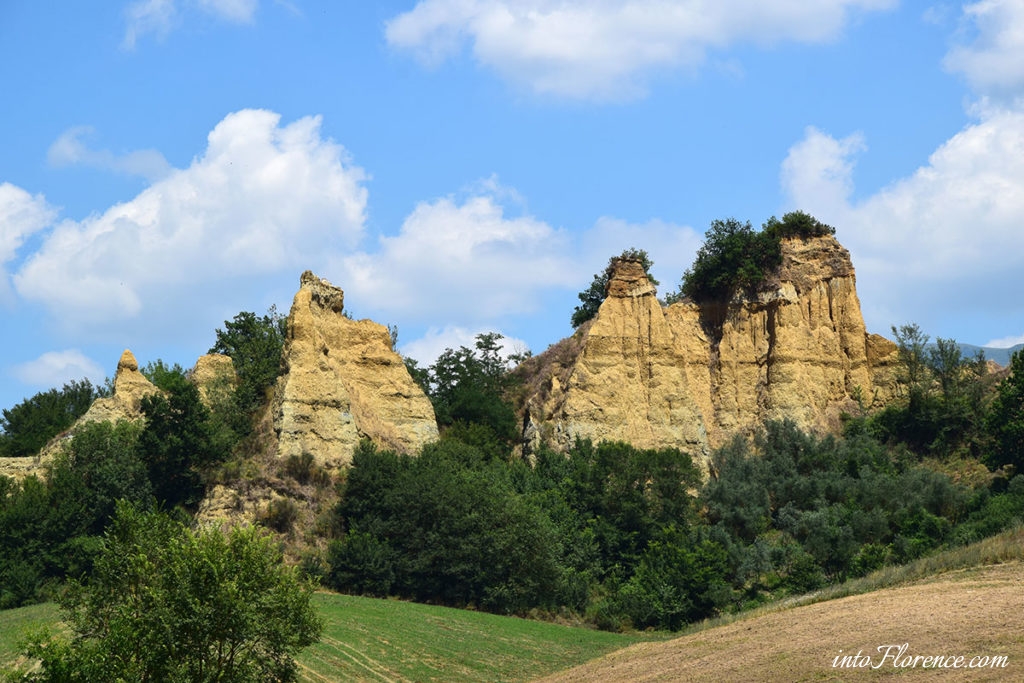 A walk in Le Balze the landscape behind Mona Lisa